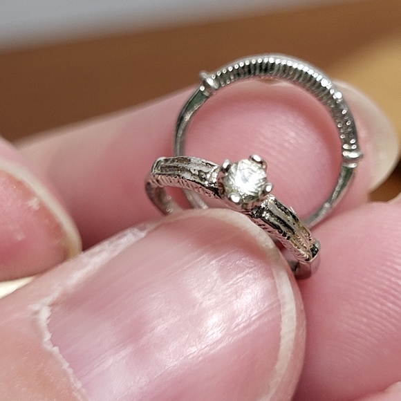 Vintage Silver Tone Engagement and Wedding Band Necklace Pendant Charm - Picture 9 of 16